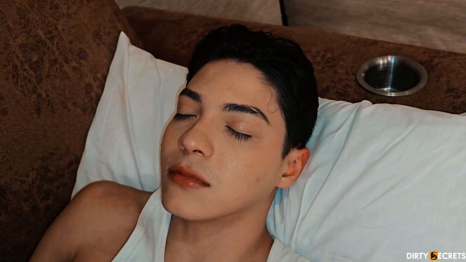 7157 MY BOYFRIEND'S STEPSON FUCKS ME WHILE HE RESTS AND CAUGH...