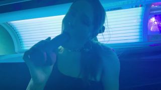 Maddie4Daddie - I use the tanning room to suck and get fucked-1