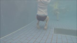   Voyeur Under the water in the swimming pool – pcolle YMUW-1004 (MP4, FullHD, 1920×1080), voyeur on voyeur-7