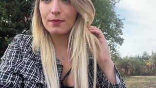 Mrfrenchcouple47287995 video 2022-10-03 09-00 duo--je-me-fais-baiser-par-un-inconnu-grace-a-waze-2