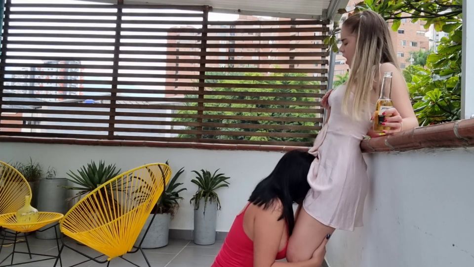 Tease My  StepCousinS Pussy At The Balcony For First Time 1080p