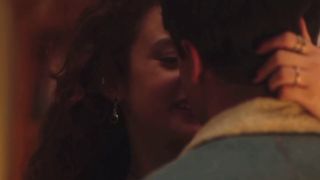 Maria Pedraza: Unveiling the Star's Sensational Secrets-3