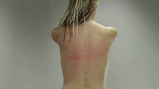 645SpankingServer[Faphouse] - Amber Bare Back Whip - 0059-0