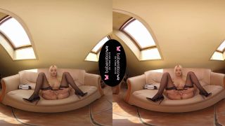 Solo Blonde Cock Teaser, Lena Love Is Moaning, In VR-4