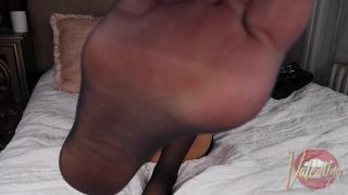 Breaking my stockings bitch Download New Porn Video Fast ...-6
