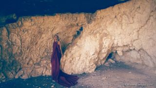 Karissa Diamondcave of meditation (karissa-diamond, 2018 10 11)-0