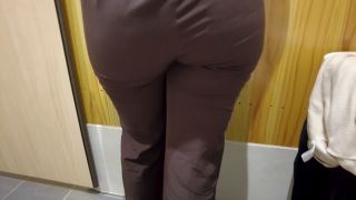 FC2PPV 4730447 公衆トイレでセンズリをサポートしてくれるパン線くっきりの巨尻Dカップ美女さん。 そのままホテルでハメまくって絶頂アクメを迎える-1