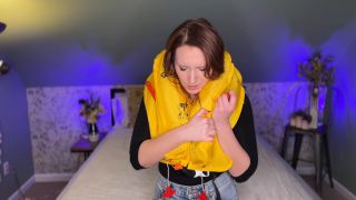 free video 40 jynx maze femdom femdom porn | SneezeGoddess – Entertaining Your Life Vest Fetish | femdom pov-9