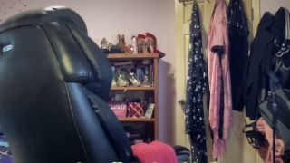 Maya3ee - JOI Saggy Oily Tits Big Belly Brasileira Milf Solo Masturbation-1