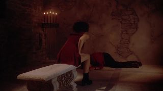 Embrace Of The Vampire (1995) - (Vintage)-2