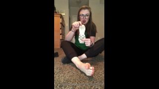 Freckled Feet25-10-2020 - Ever wondered what a baristas shoes socks sm-4