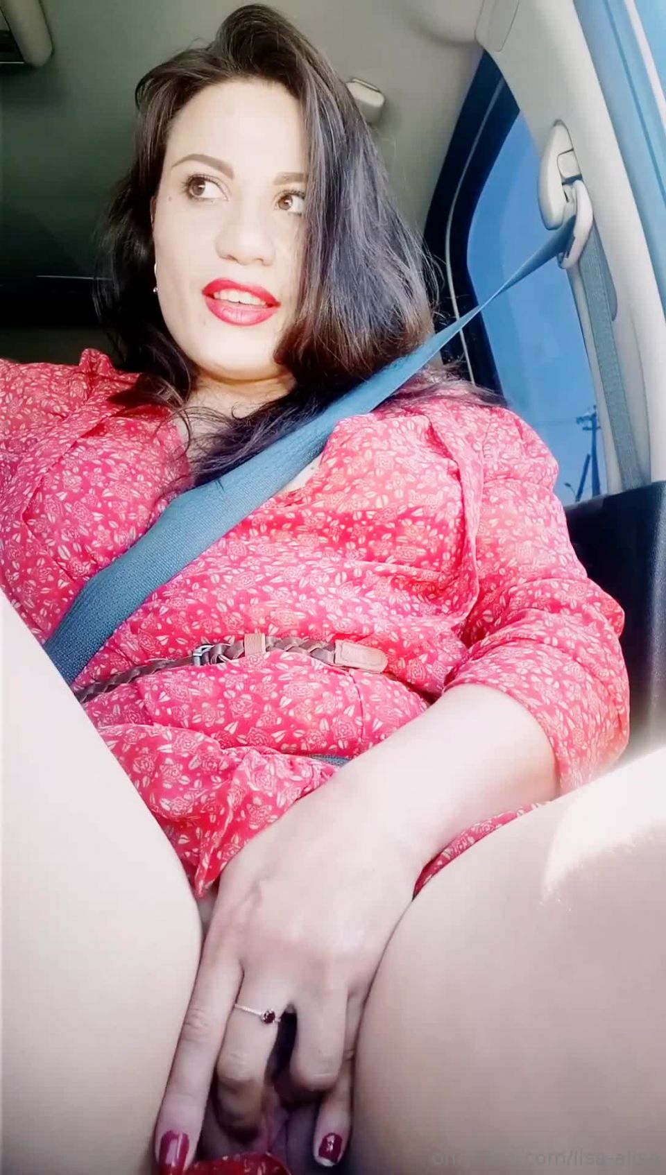 Alisiya Rainbow aka Raduga – 012 raduga 7 fisting 