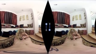 Afternoon Delight – Katie Morgan (Smartphone)(Virtual Reality)-6