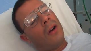 Ronny Rosetti - In Dr. Kinks Büro wird gefickt - Amateur-1