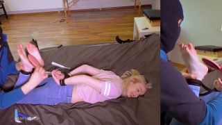 KitzelseiteTickleFun Emma tickled in hogtie (Fetish porn)-8
