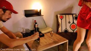 Allice LeoAs's Vlog - Ep7  SPECIAL 3 MILLIONS (champagne!!) We rent a private room and we have fun!-4