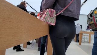 Impressive bubble butt bends over the desk Voyeur-0