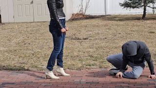 [K2S.CLUB] Ballbusting Bianca - Dominabianca - Ballbustingbianca Humiliating Outdoor Fan Meet - FullHD 1080P-3