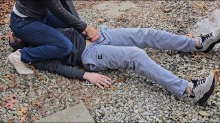 [K2S.CLUB] Ballbusting Bianca - Dominabianca - Ballbustingbianca Humiliating Outdoor Fan Meet - FullHD 1080P-5