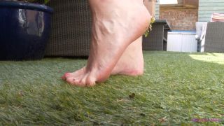 free porn video 12 cruel fetish Dirty Bare Feet, dirty feet on femdom porn-7