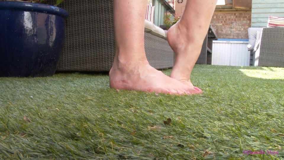 free porn video 12 cruel fetish Dirty Bare Feet, dirty feet on femdom porn