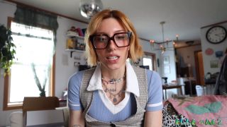 Elle Marz Elle Marz - Boss Shrinks you-1