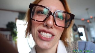 Elle Marz Elle Marz - Boss Shrinks you-5