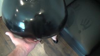 free porn clip 23 Blondehexe aka Mary Berry – Fetter Cumshot Nach Spontaner Latex Berraschung | facials | cuckold porn pubic hair fetish-3