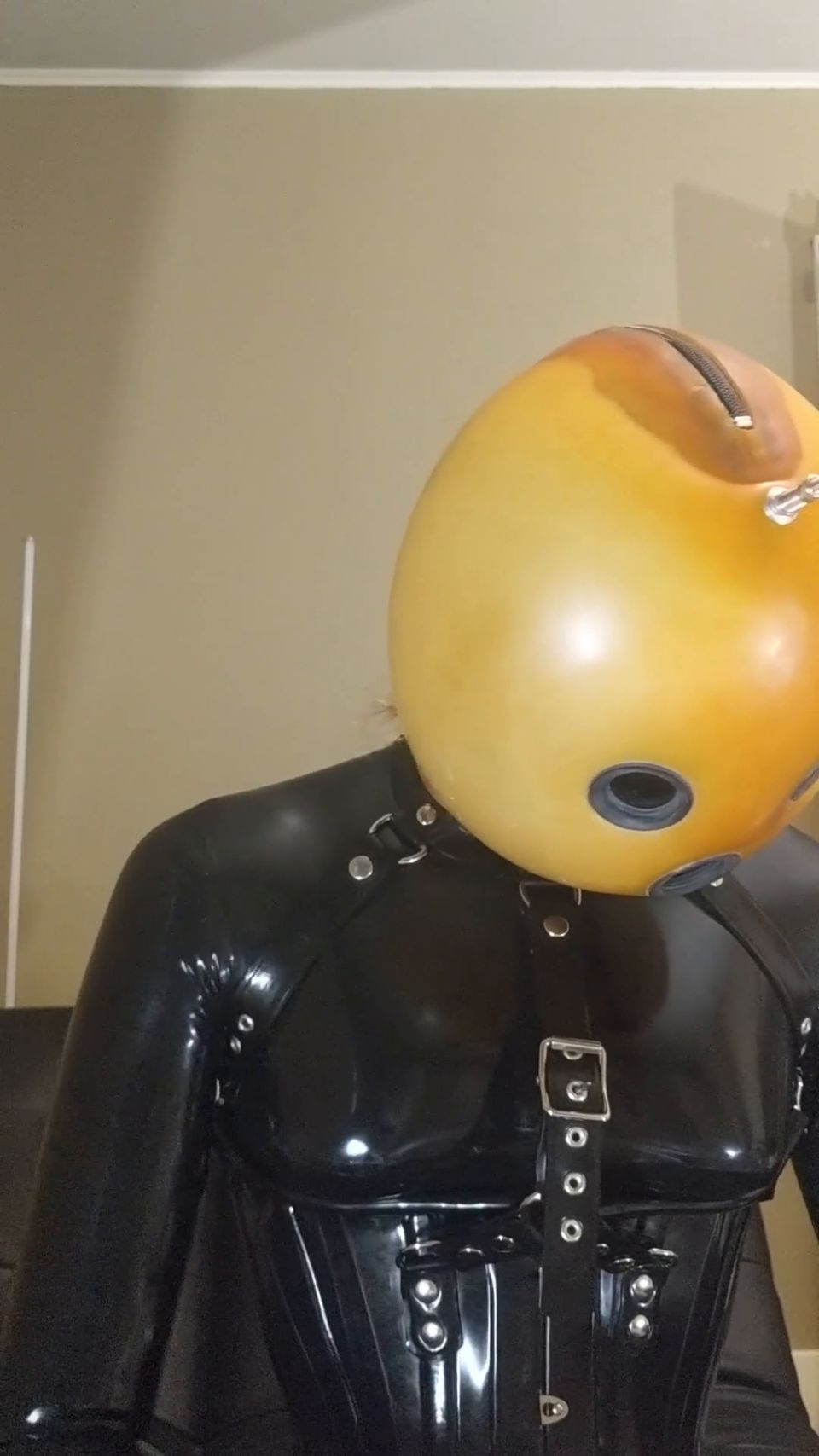 mdollbot 2020-11-07 This didn t quite fulfill my requirements for a PPV video s   83e0d8