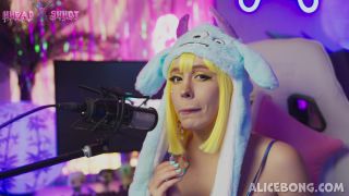 Alice Bong – ASMR Eating and Sex Cosplay!-3