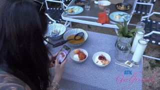 Mi Ha Doan Dinner Date   HJ (Amateur porn)-3