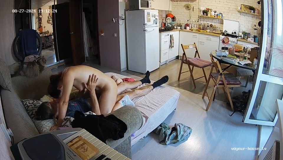 Rachel And Ross Couch Sex, 2024-08-27 720P - Amateur