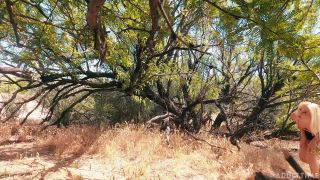 Lexi Luv  Giving Back To Nature-7