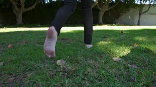 raylene foot fetish femdom porn | Toes fetish – JORDYN IN THE PARK | public feet-2