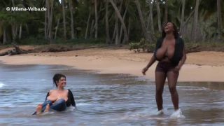 Milena Velba beach (mp4)-0