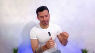 Solo Masturbation Carnicero dotado con 21cm penetra a pelo a su cliente favorito-5