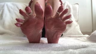 Onlyfans - Beneathmytoes - Oily soles - 30-09-2019-2