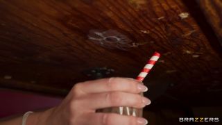 Exciting Adventure Awaits in This Thrilling Movie-3