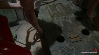 The apocalypse and the last piece of man meat on earth! V...-1