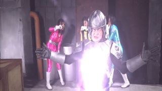 [WarAnLov.com] ZEPE-92 Suisei Sentai Mystic Three Part 1-016-0