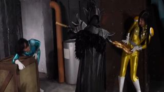 [WarAnLov.com] ZEPE-92 Suisei Sentai Mystic Three Part 1-016-1