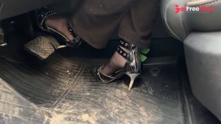 [GetFreeDays.com] A girl in high-heeled shoes likes to listen to the sound of the engine and press the pedals with her Porn Clip March 2023-9