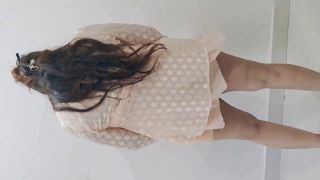 Indian Boyfriend gave in mouth to the girl sucked well-1