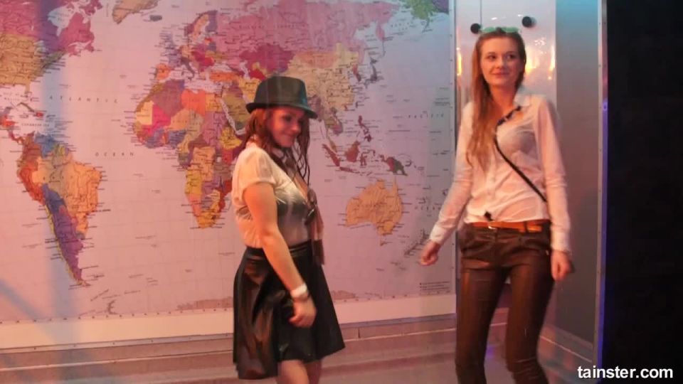 Porn tube Wet and Shiny