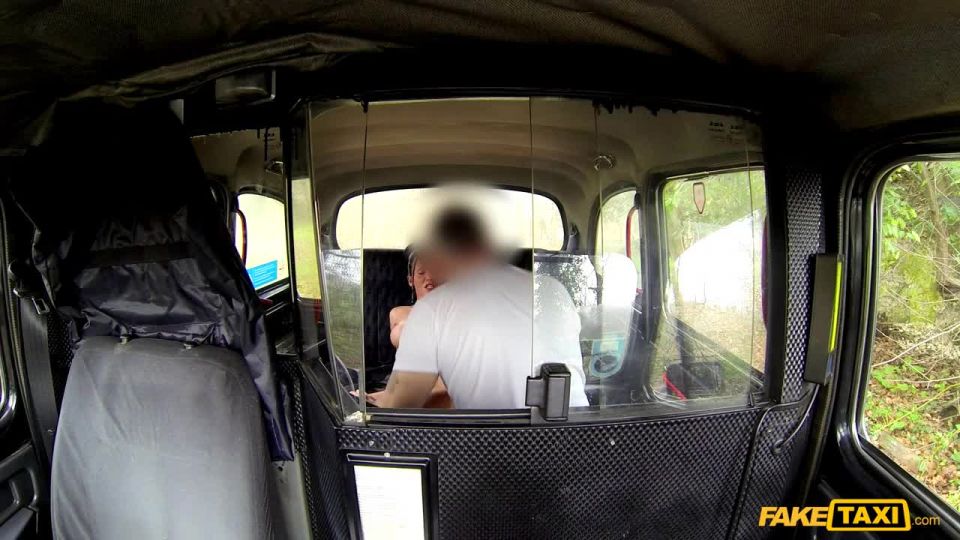 Cheating Dark Haired Hottie Jumps On Cabbie s Cock BigTits