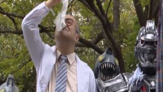 [SuperMisses.com] THPA-01 Super Heroine in a Close Call!! Vol.101-009-4