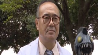 [SuperMisses.com] THPA-01 Super Heroine in a Close Call!! Vol.101-009-5