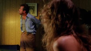Esther Elise, Susie Wilson – Hollywood Chainsaw Hookers (1988) HD 1080p!!!-3