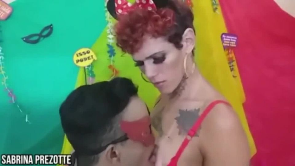 Trans girl Sabrina Prezotte fucks small guy