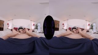 Video Mega Busty Housekeeper  Gabbie Carter 960p SD-5